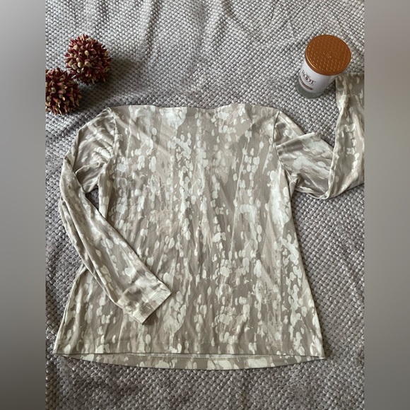 - CHICO’S TOP - Picture 2 of 5